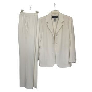 2pc. Sag Harbor Women’s Off-White Suit Set Fully Lined Minimalist Classic Sz 8
